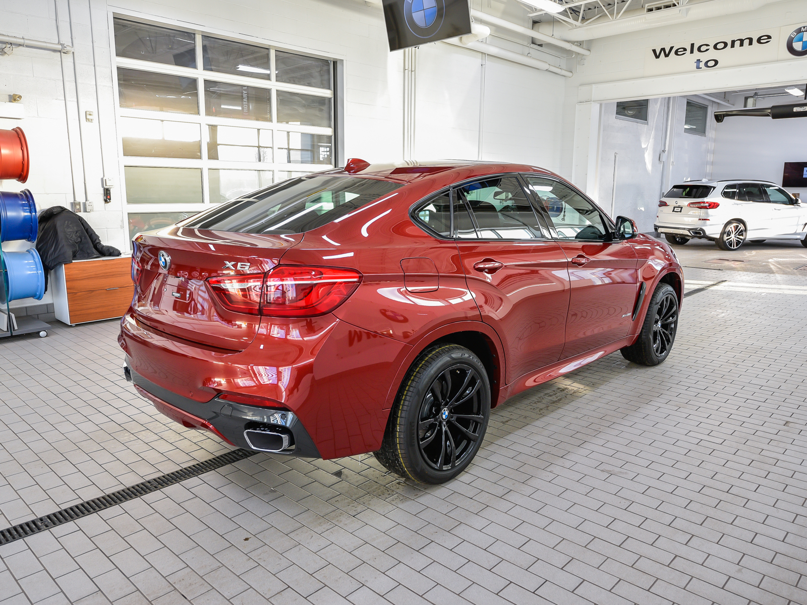 New 2019 BMW X6 xDrive35i SUV in Edmonton #19X63933 | Bavaria BMW